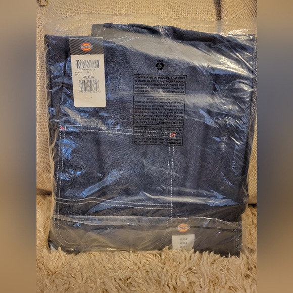 NWT Dickies Indigo Bib Overalls Men's size 40x34 - Picture 5 of 6